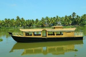Riverine Houseboat